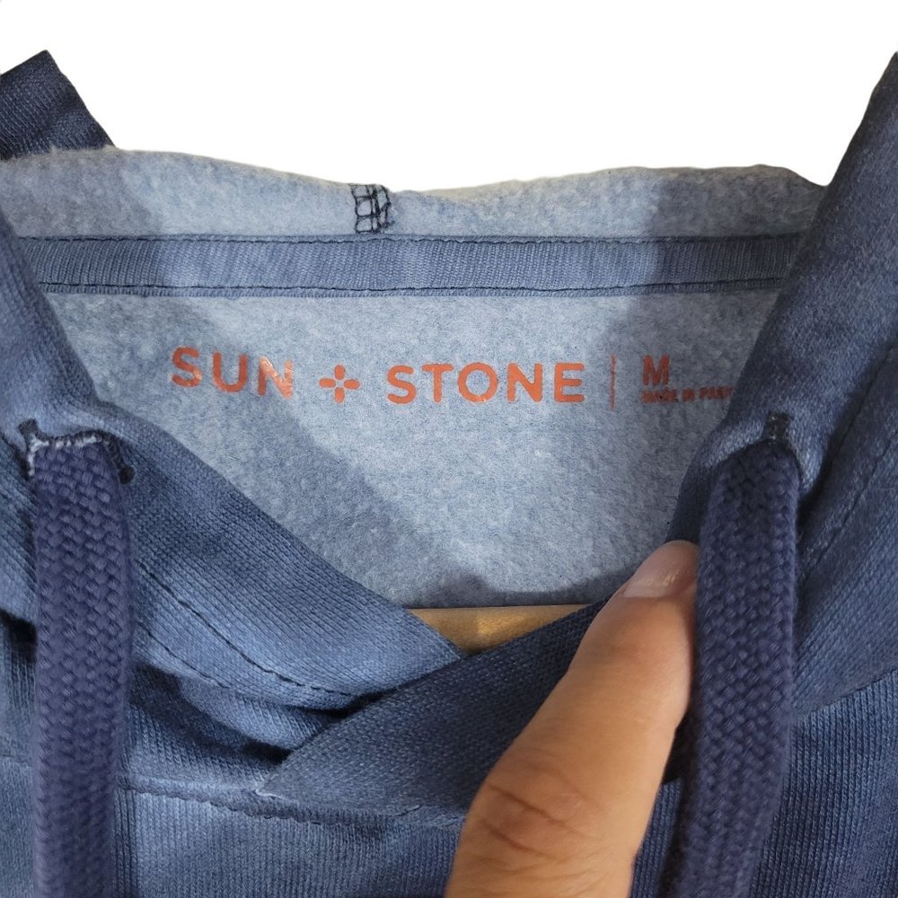 Sun + Stone Garment-Washed Fleece Hoodie Kangaroo pocket Hoodie Mens Navy Medium - Picture 2 of 8